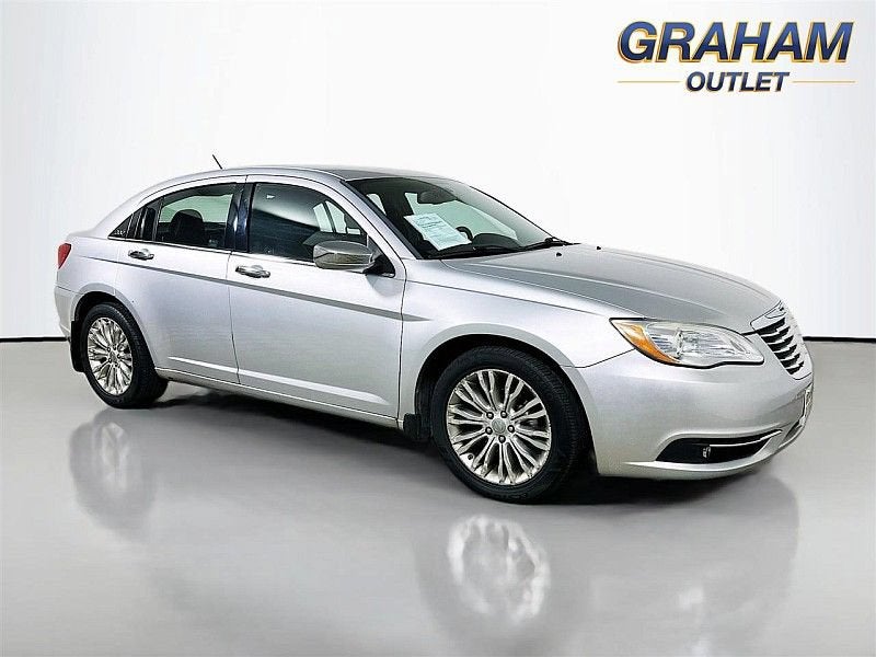 2012 Chrysler 200 Limited