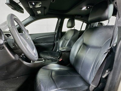 2012 Chrysler 200 Limited