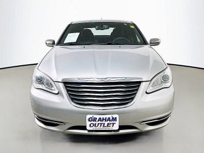 2012 Chrysler 200 Limited