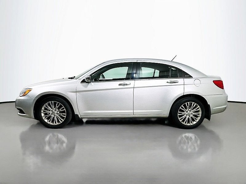 2012 Chrysler 200 Limited