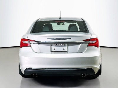 2012 Chrysler 200 Limited