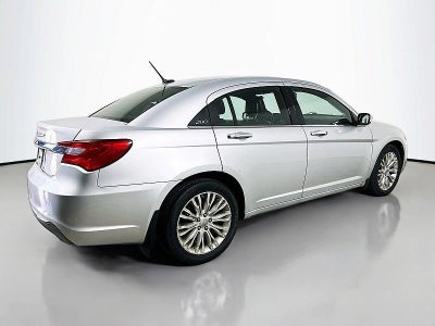 2012 Chrysler 200 Limited