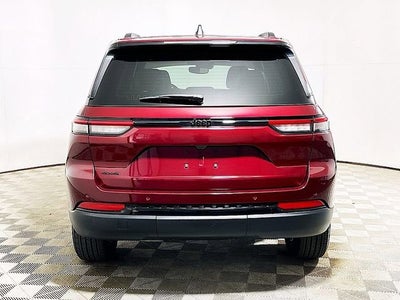 2024 Jeep Grand Cherokee Altitude