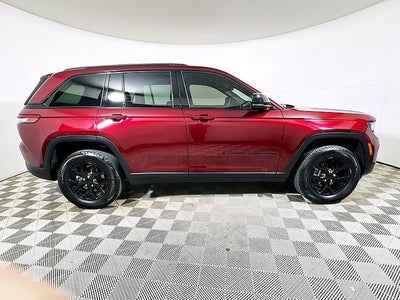 2024 Jeep Grand Cherokee Altitude