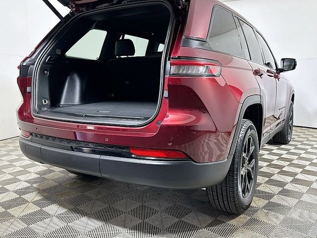 2024 Jeep Grand Cherokee Altitude