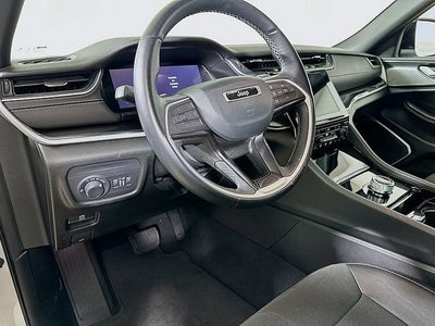 2022 Jeep Grand Cherokee L Altitude