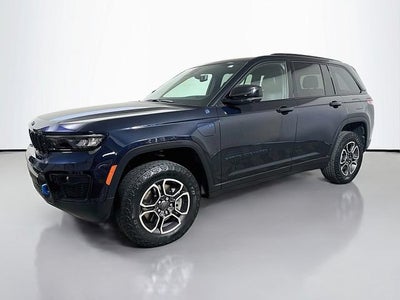 2022 Jeep Grand Cherokee 4xe Trailhawk