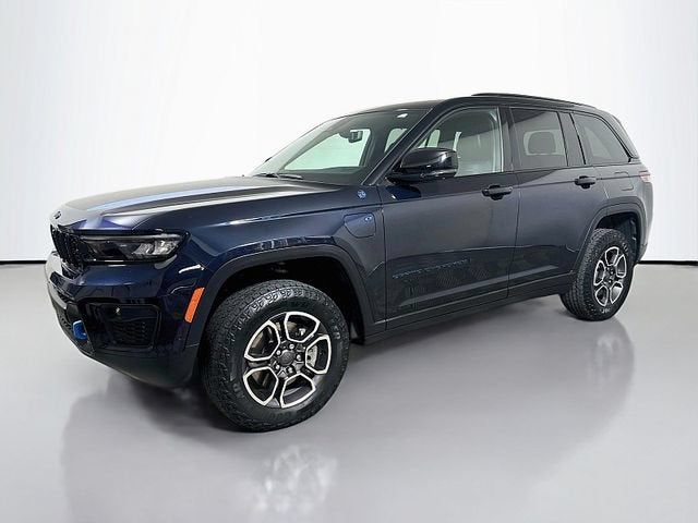 2022 Jeep Grand Cherokee 4xe Trailhawk