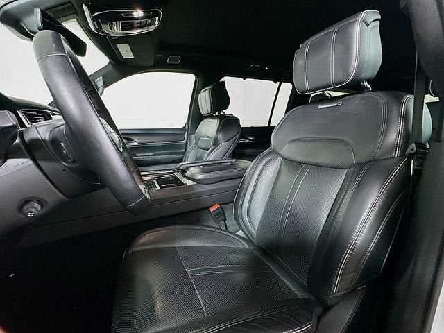 2024 Jeep Grand Wagoneer L Series II