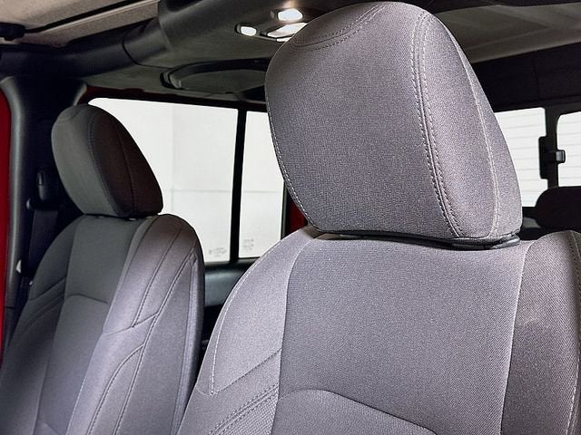 2022 Jeep Gladiator Sport S