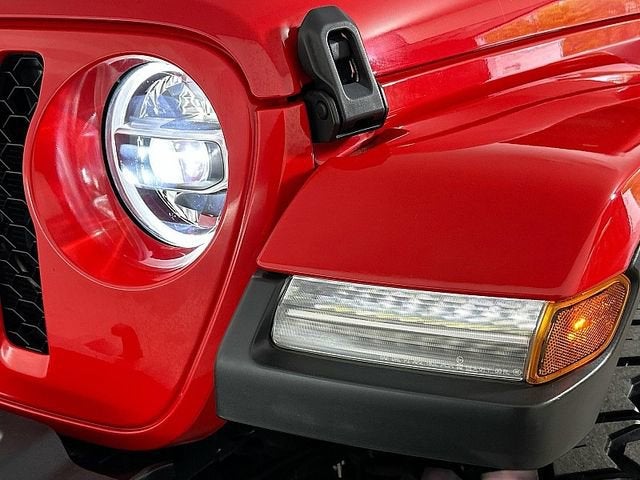 2022 Jeep Gladiator Sport S