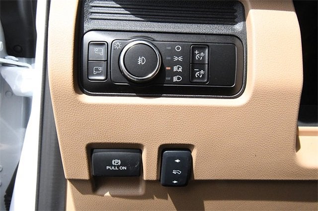 2025 Ford Super Duty F-450 DRW XL