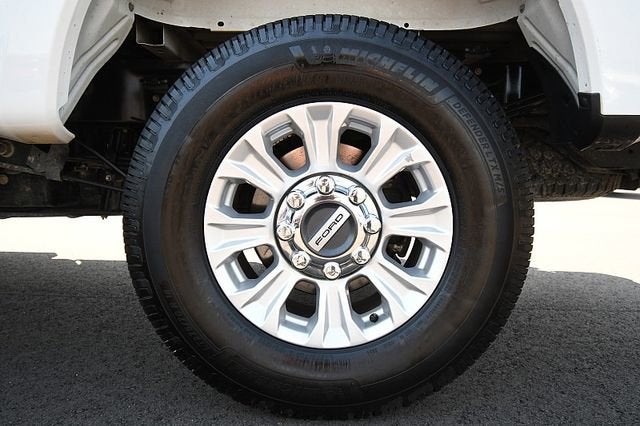 2022 Ford Super Duty F-350 SRW XL