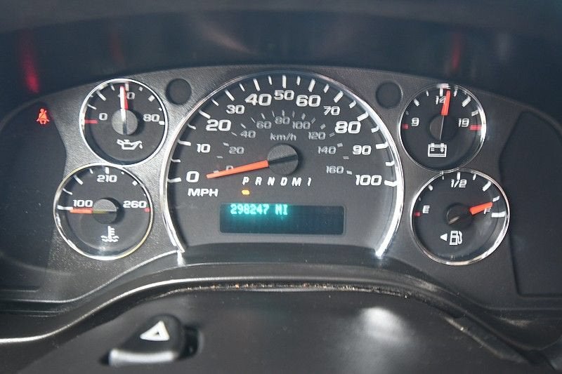 2013 Chevrolet Express Cutaway 3500 3500 VAN 139"