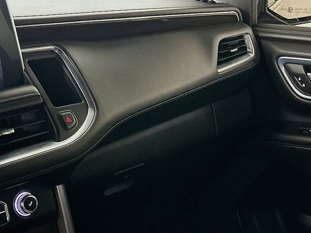 2022 GMC Yukon XL SLE