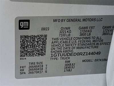 2024 GMC Sierra 1500 SLT