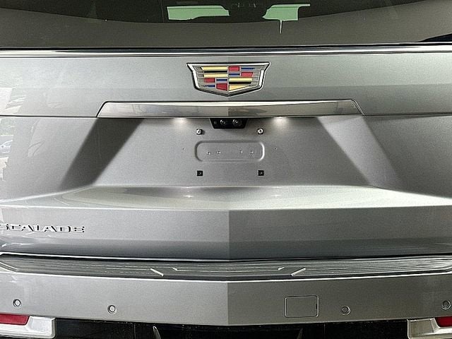 2026 Cadillac Escalade Luxury - Photo 10