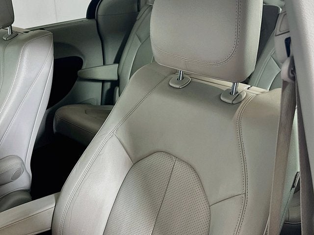 2019 Chrysler Pacifica Touring L Plus