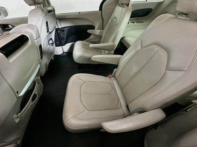 2019 Chrysler Pacifica Touring L Plus