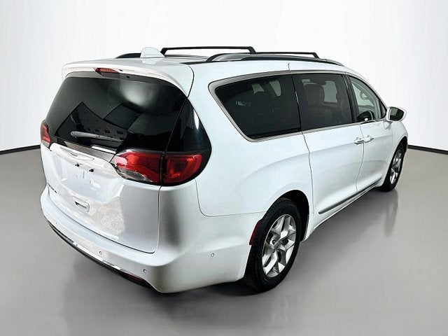 2019 Chrysler Pacifica Touring L Plus