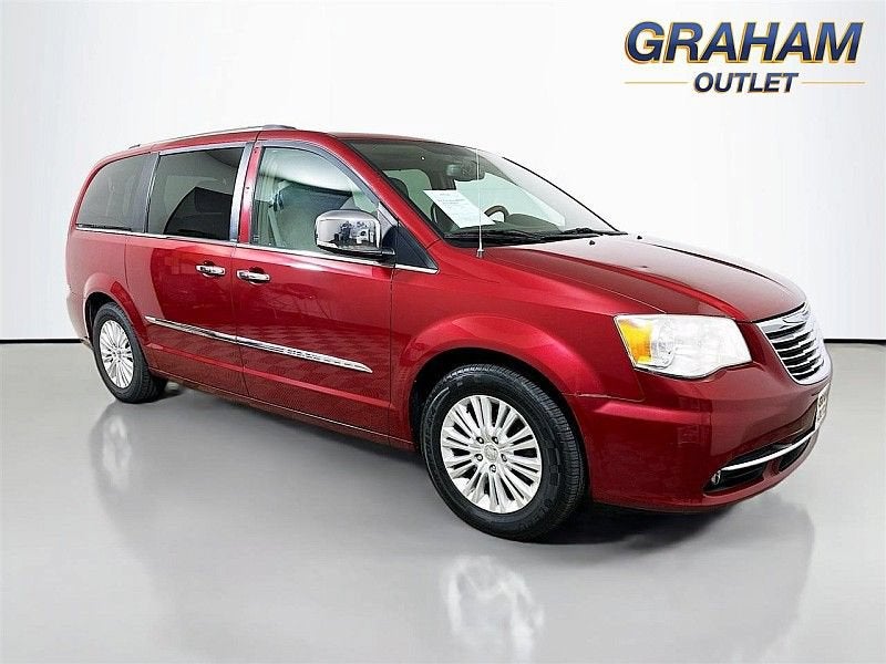 2013 Chrysler Town & Country Limited