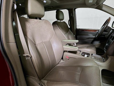 2013 Chrysler Town & Country Limited