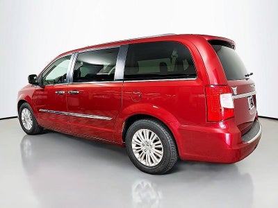 2013 Chrysler Town & Country Limited