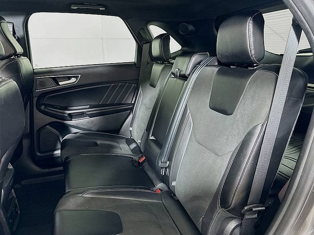 2023 Ford Edge ST