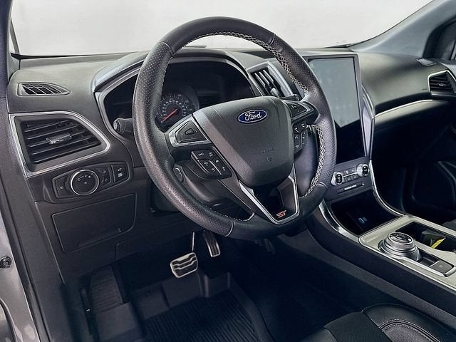 2023 Ford Edge ST