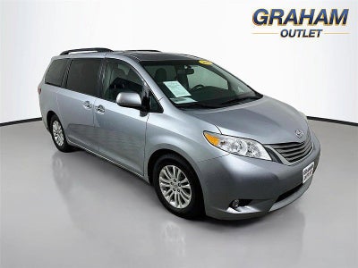 2015 Toyota Sienna XLE