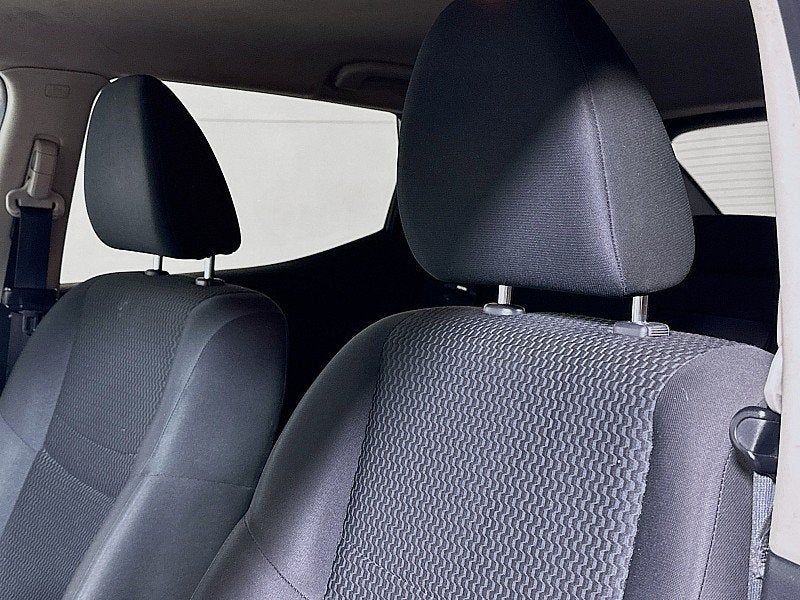 2020 Nissan Rogue Sport S - Photo 19