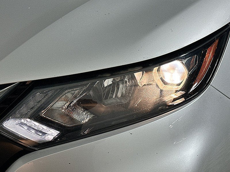 2020 Nissan Rogue Sport S - Photo 24