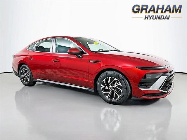 2026 Hyundai Sonata Hybrid
