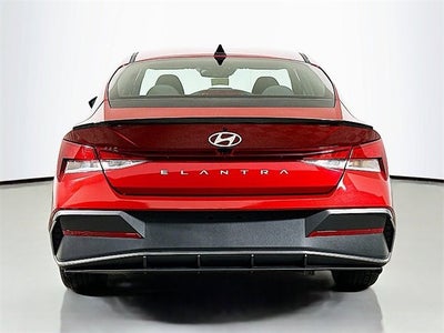 2025 Hyundai Elantra SEL Sport
