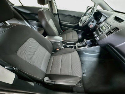 2017 Kia Forte5 LX