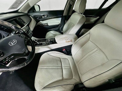 2015 Kia K900 Luxury