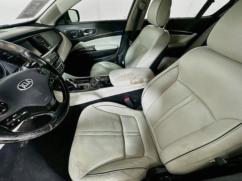2015 Kia K900 Luxury