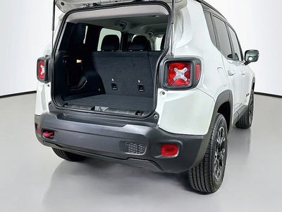 2023 Jeep Renegade Trailhawk