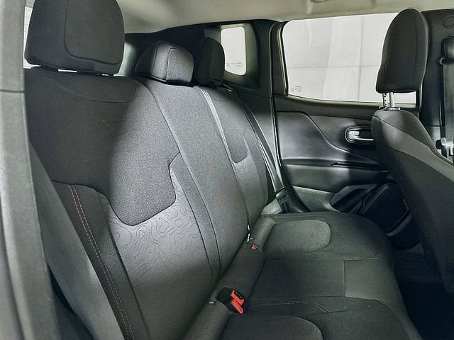 2023 Jeep Renegade Trailhawk